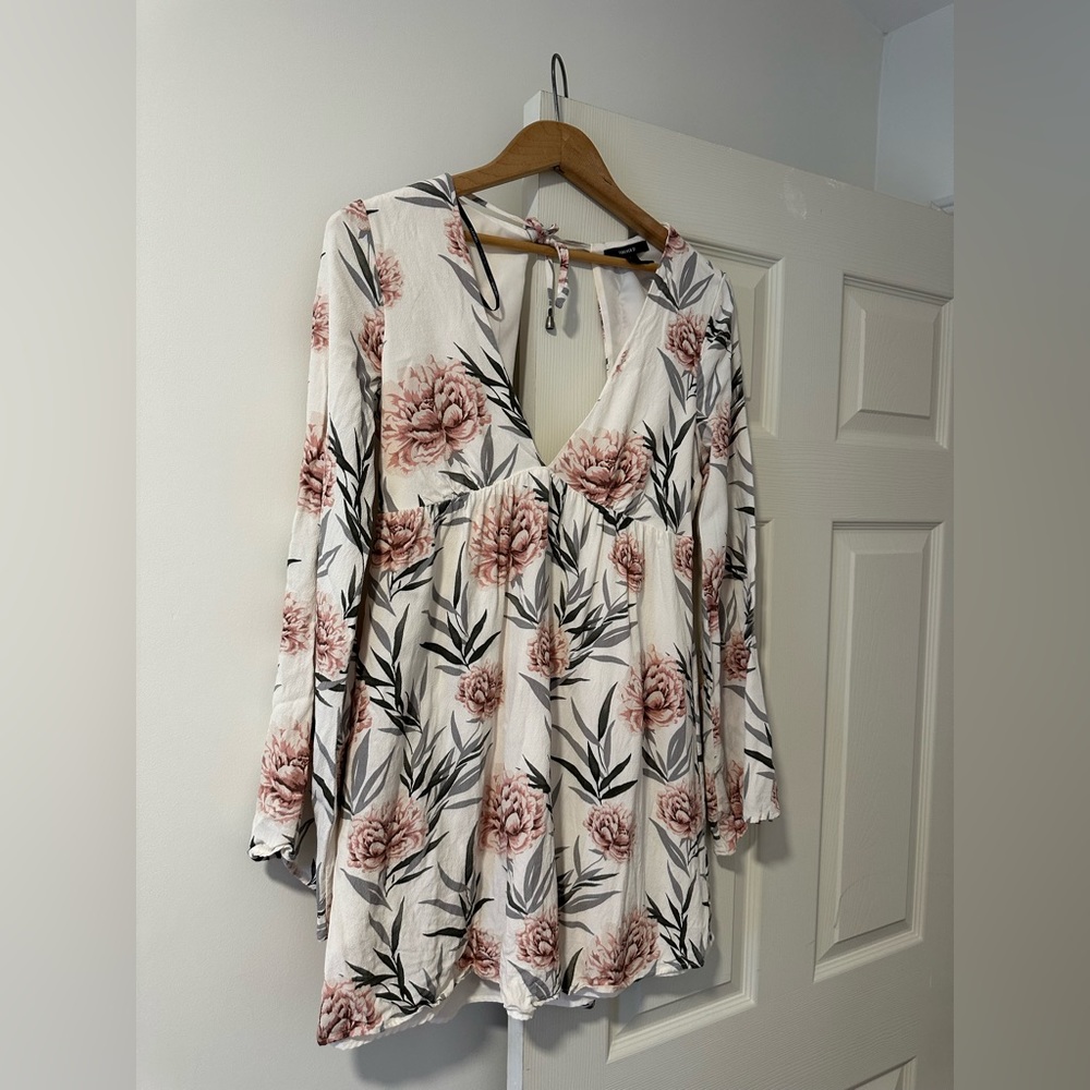 Forever 21 Peony Mini dress
